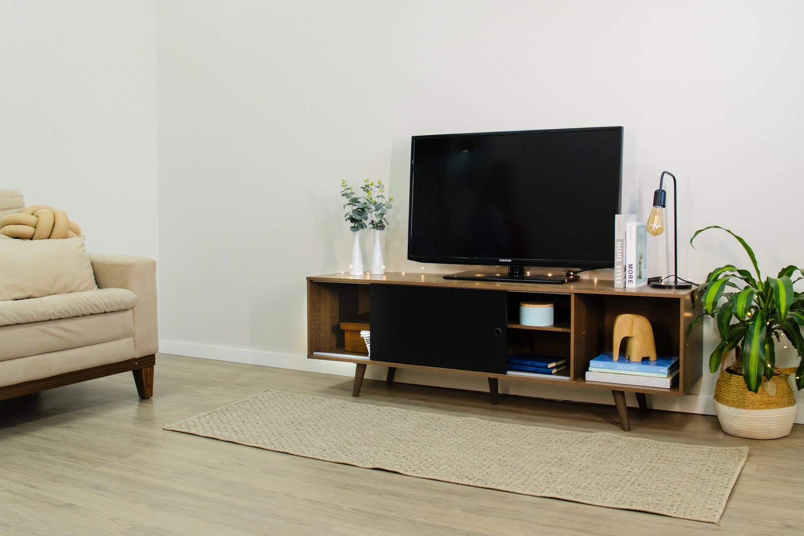 Mesa de TV Madesa